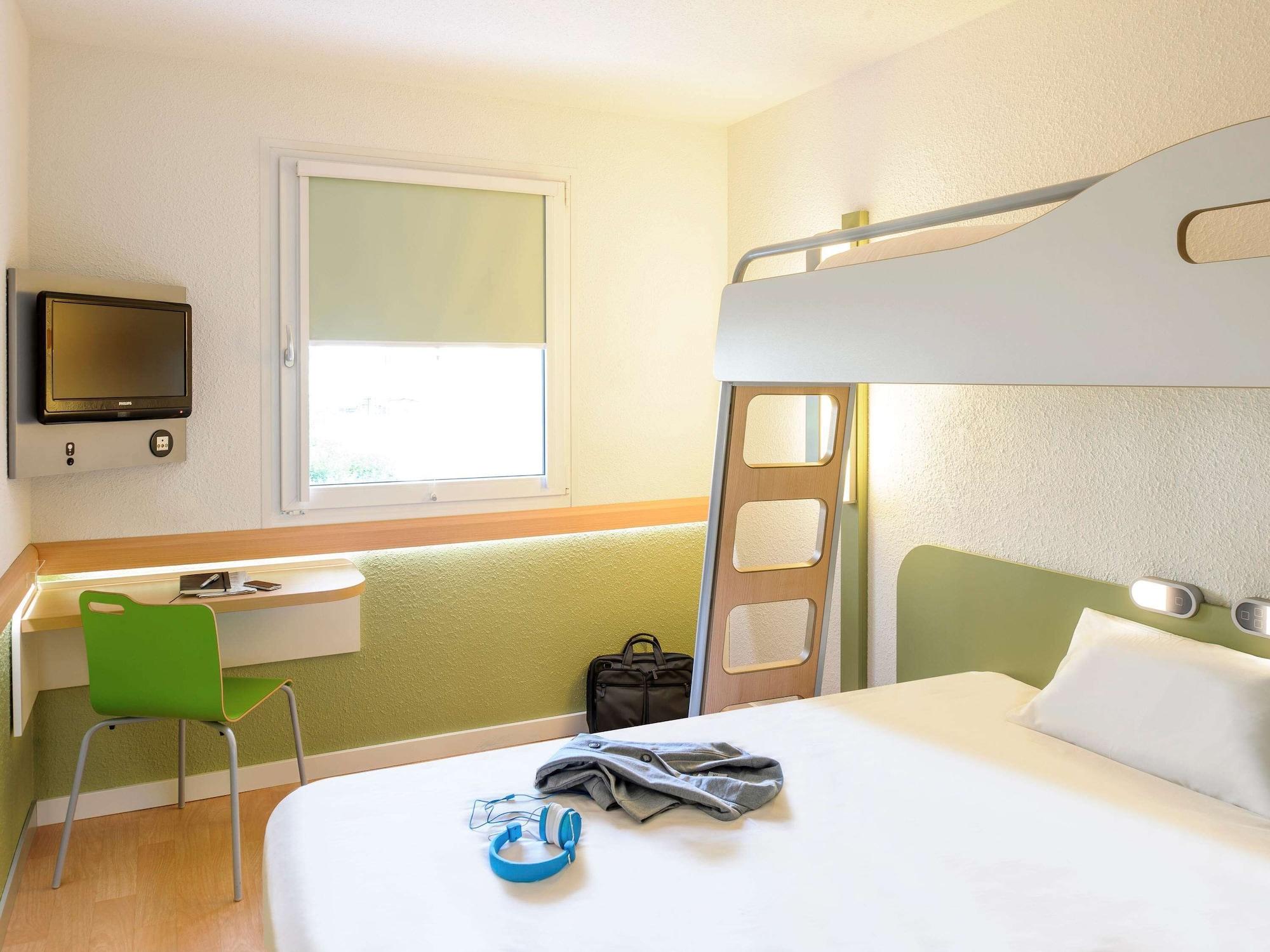 ibis budget Tarbes Eksteriør billede