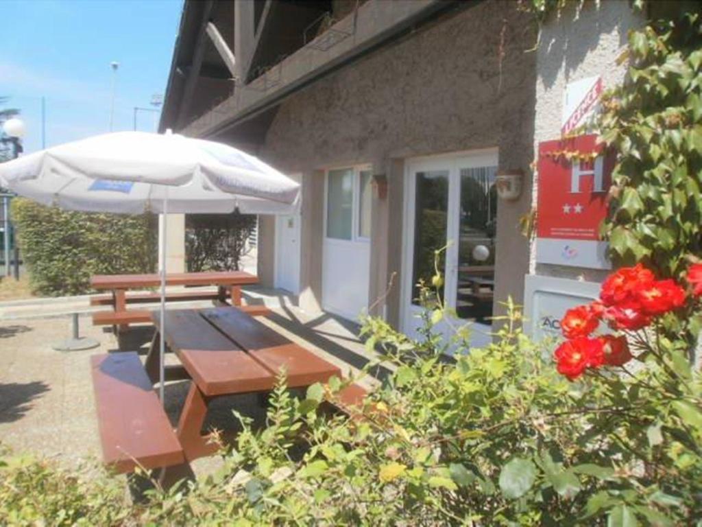 ibis budget Tarbes Eksteriør billede