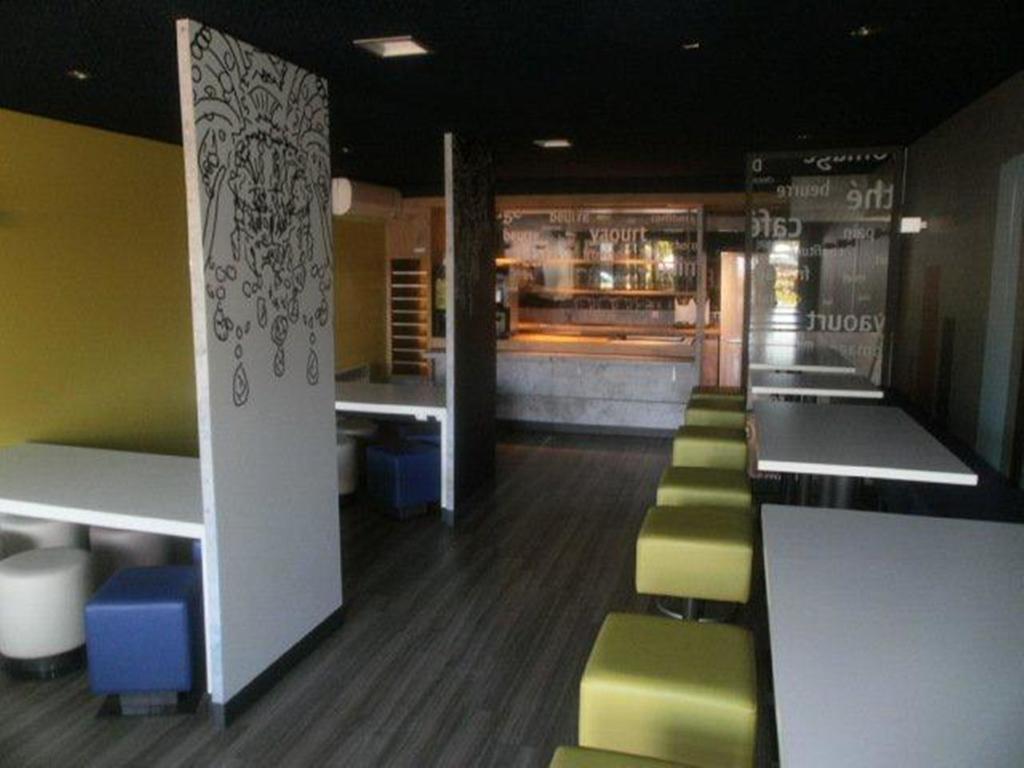 ibis budget Tarbes Eksteriør billede
