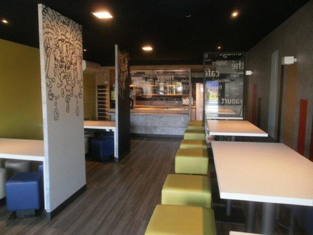 ibis budget Tarbes Eksteriør billede