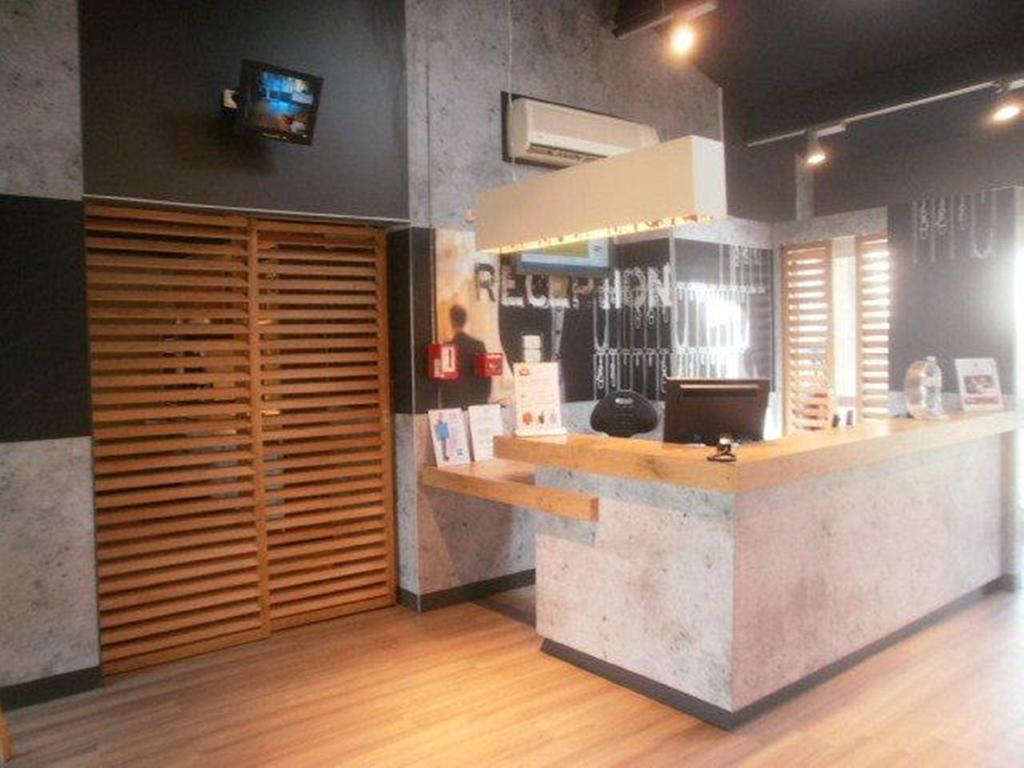 ibis budget Tarbes Eksteriør billede